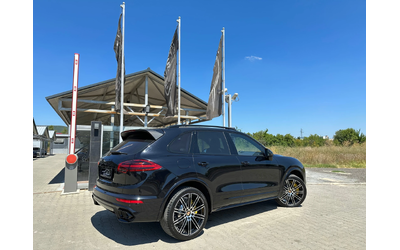 porsche-cayenne - 4