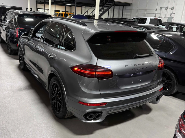 Porsche Cayenne GTS С РЕГИСТРАЦИЯ & АВТО КРЕДИТ - автомобили, коли, обяви за нови и употребявани 2