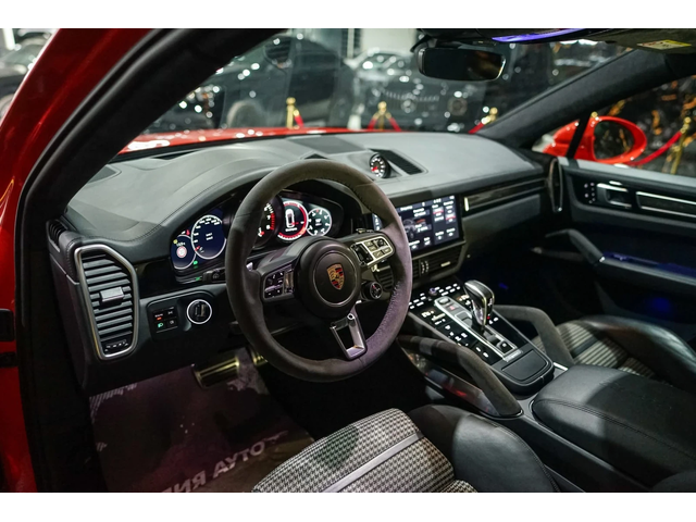 Porsche Cayenne 4.0 V8 COUPE TURBO GT FULL CARBON ЛИЗИНГ 100% - автомобили, коли, обяви за нови и употребявани 11