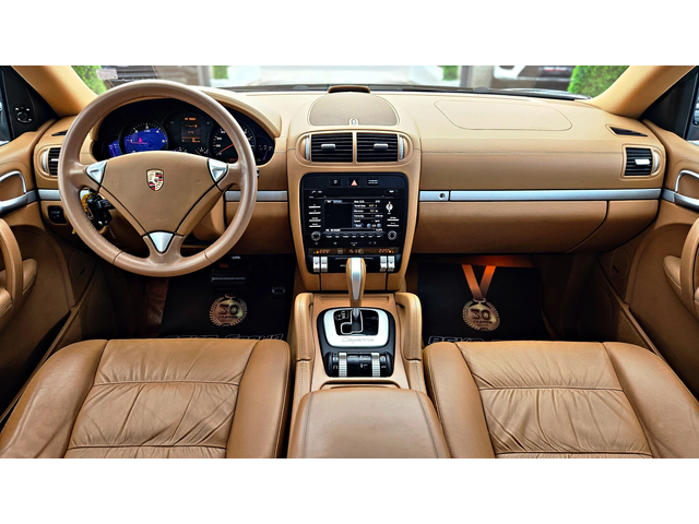 Porsche Cayenne 3.0TDI/SPORT/FACE/BOSE/AIRMATIC/TEMPOMAT/ШИБЕДАХ/L - автомобили, коли, обяви за нови и употребявани 8