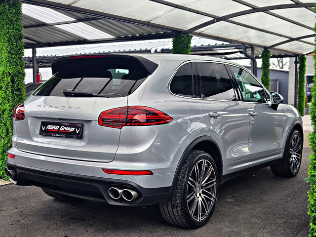 Porsche Cayenne S/4.2TDI/FACE/LED/GERMANY/PANO/CAMERA/ПОДГРЕВ/LIZI - автомобили, коли, обяви за нови и употребявани 4