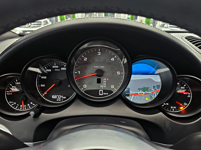 Porsche Cayenne S/4.2TDI/FACE/LED/GERMANY/PANO/CAMERA/ПОДГРЕВ/LIZI - автомобили, коли, обяви за нови и употребявани 9