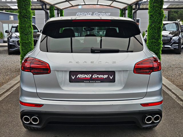 Porsche Cayenne S/FULL LED/CAMERA/BOSE/ПАНОРАМА/ПОДГРЕВ/ПАМЕТ/LIZI - автомобили, коли, обяви за нови и употребявани 5