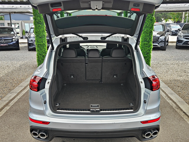 Porsche Cayenne S/FULL LED/CAMERA/BOSE/ПАНОРАМА/ПОДГРЕВ/ПАМЕТ/LIZI - автомобили, коли, обяви за нови и употребявани 7
