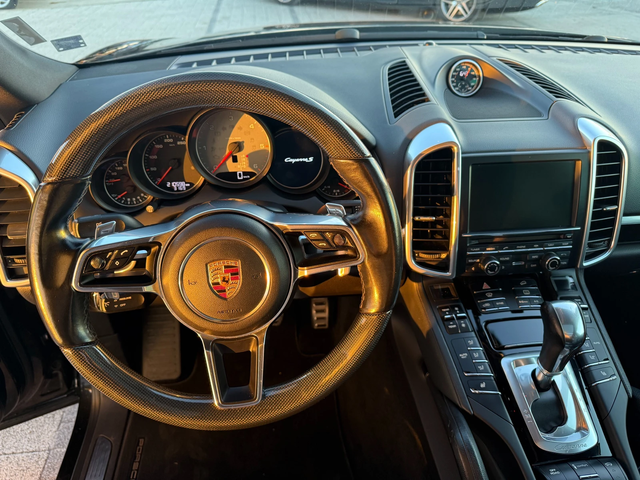 Porsche Cayenne S V8 Carbon/Ceramic - автомобили, коли, обяви за нови и употребявани 12