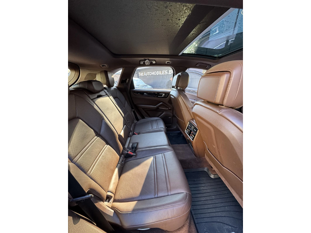 Porsche Cayenne S - автомобили, коли, обяви за нови и употребявани 9