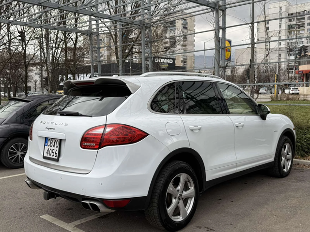 Porsche Cayenne DIESEL* FULL* РЕАЛНИ КМ - автомобили, коли, обяви за нови и употребявани 3