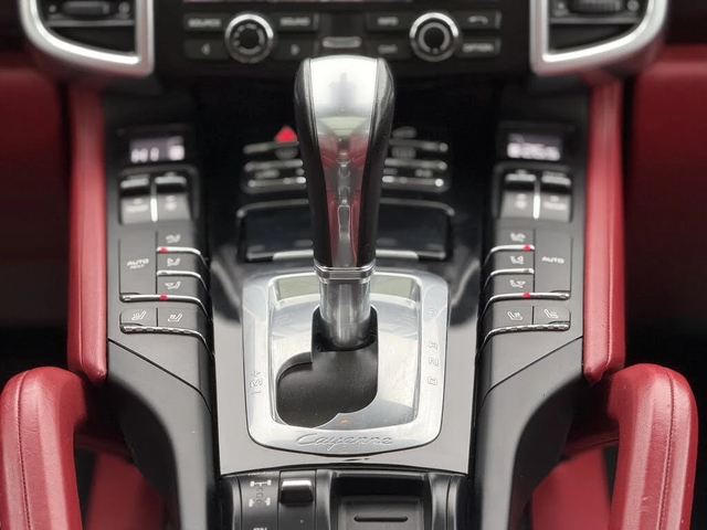 Porsche Cayenne S| 420 HP| MATRIX| PREMIUM | PANO | RED LEATHER | - автомобили, коли, обяви за нови и употребявани 10