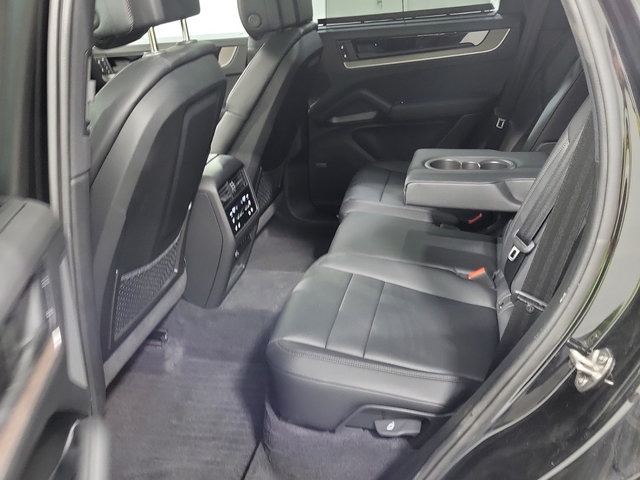 Porsche Cayenne 3L 6cyl AWD - автомобили, коли, обяви за нови и употребявани 11
