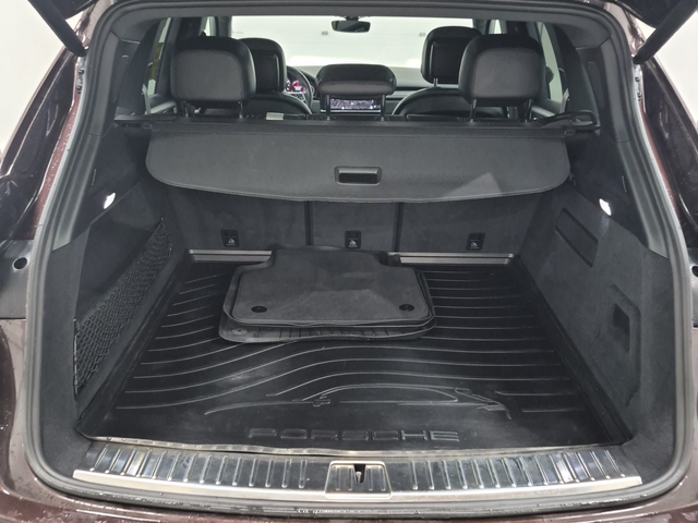 Porsche Cayenne 3L 6cyl AWD - автомобили, коли, обяви за нови и употребявани 13