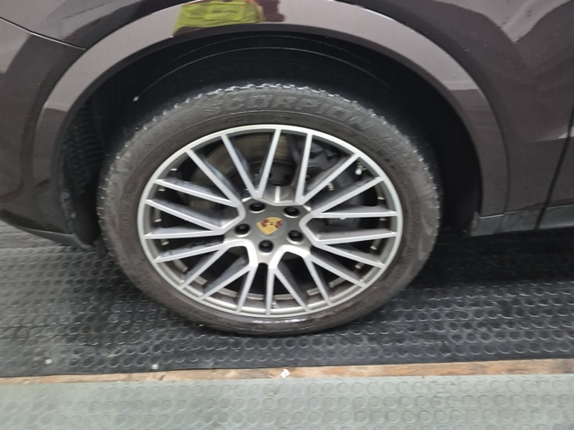 Porsche Cayenne 3L 6cyl AWD - автомобили, коли, обяви за нови и употребявани 5