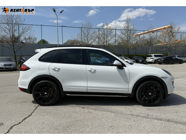 Porsche Cayenne 4, 2tdi/FULL/ГАРАНЦИЯ ОТ КЕНТАВЪР - автомобили, коли, обяви за нови и употребявани 4