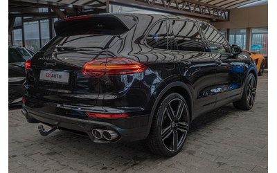 porsche-cayenne-4-2tdi-kamera-podgrev-panorama-sport - 3