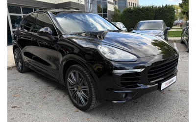 porsche-cayenne-4-2tdi-rse-club-sport-pdls-pcm-sport-design-kamera - 2