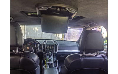 Porsche Cayenne 4.8 - автомобили, коли, обяви за нови и употребявани 7