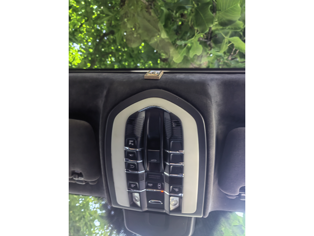 Porsche Cayenne 4.8 - автомобили, коли, обяви за нови и употребявани 9