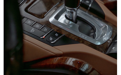 Porsche Cayenne 4.8 S/PDLS/Burmester/Club Sport/Пано/Обдухване/Chrono - автомобили, коли, обяви за нови и употребявани 12