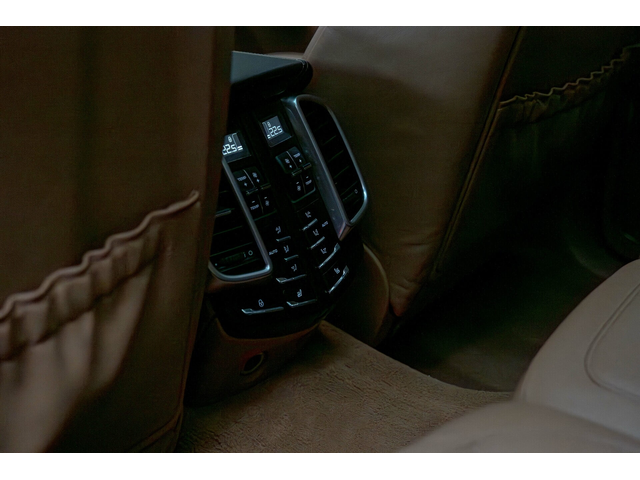 Porsche Cayenne 4.8 S/PDLS/Burmester/Club Sport/Пано/Обдухване/Chrono - автомобили, коли, обяви за нови и употребявани 9