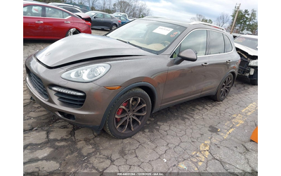 porsche-cayenne-4-8l-v-8-di-dohc-vvt-turbo-500hp-all-wheel-drive - 1