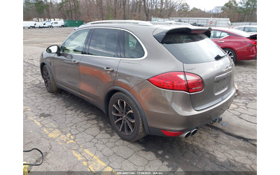 porsche-cayenne-4-8l-v-8-di-dohc-vvt-turbo-500hp-all-wheel-drive - 2