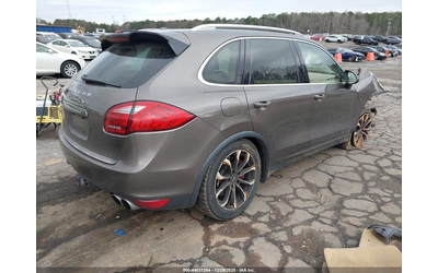 porsche-cayenne-4-8l-v-8-di-dohc-vvt-turbo-500hp-all-wheel-drive - 3
