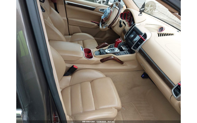 porsche-cayenne-4-8l-v-8-di-dohc-vvt-turbo-500hp-all-wheel-drive - 4