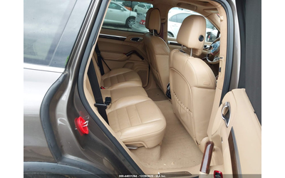 Porsche Cayenne 4.8L V-8 DI, DOHC, VVT, TURBO, 500HP All Wheel Drive - автомобили, коли, обяви за нови и употребявани 7