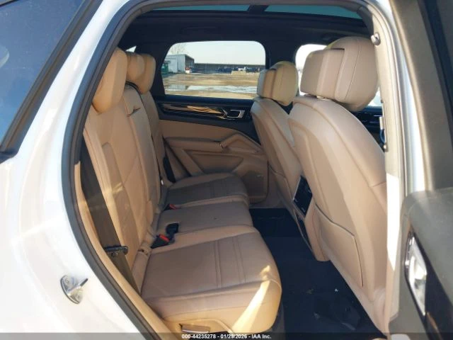 Porsche Cayenne * KEYLESS* ПАНО* BOSE* МЪРТВА* ТОЧКА* КАМЕРИ* 360* - автомобили, коли, обяви за нови и употребявани 10