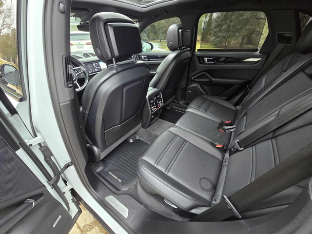 Porsche Cayenne BOSE* ПАНОРАМА* КАМЕРА* ХЕДЪП* ПОДГРЕВ* - автомобили, коли, обяви за нови и употребявани 12