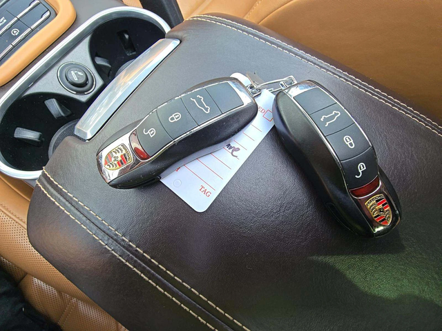 Porsche Cayenne S* PDK* ПОДГРЕВ* ОБДУХВАНЕ* 360КАМЕРА* ПАНОРАМА* - автомобили, коли, обяви за нови и употребявани 15