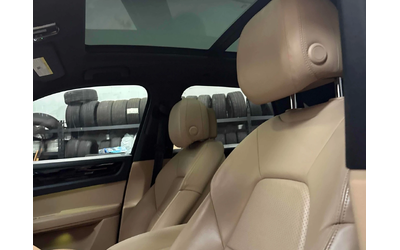 Porsche Cayenne * PANO * ТОП Сервизна ист.* АвтоКредит* ЦЕНА ДО БГ - автомобили, коли, обяви за нови и употребявани 10