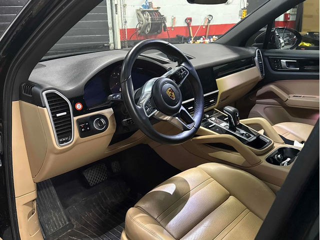 Porsche Cayenne * PANO * ТОП Сервизна ист.* АвтоКредит* ЦЕНА ДО БГ - автомобили, коли, обяви за нови и употребявани 4