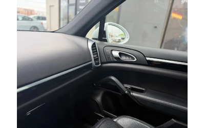 Porsche Cayenne * АвтоКредит * (ЦЕНА ДО БГ) - автомобили, коли, обяви за нови и употребявани 10