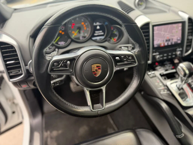 Porsche Cayenne * АвтоКредит * (ЦЕНА ДО БГ) - автомобили, коли, обяви за нови и употребявани 8