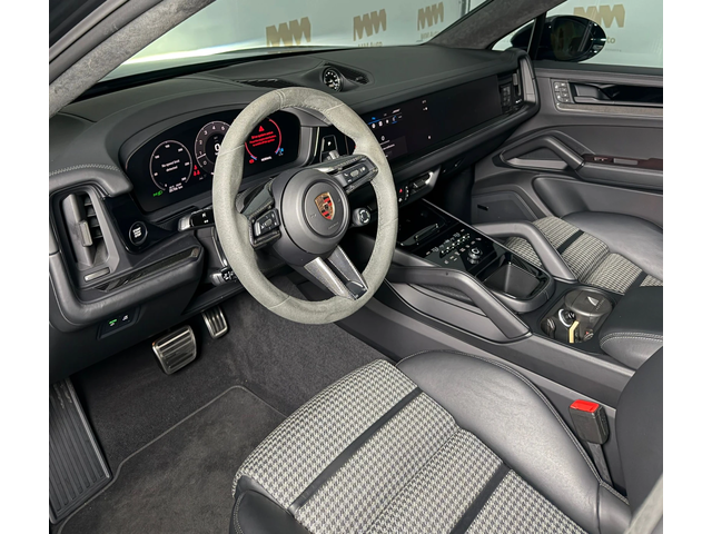 Porsche Cayenne GTS* Coupe* TurboGT Pack* Ceramic* Carbon* Display - автомобили, коли, обяви за нови и употребявани 6