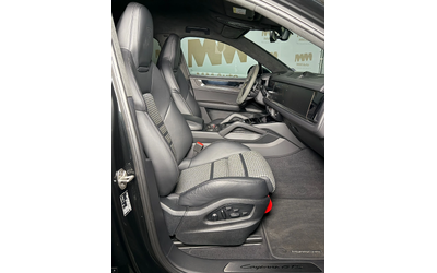 Porsche Cayenne GTS* Coupe* TurboGT Pack* Ceramic* Carbon* Display - автомобили, коли, обяви за нови и употребявани 8