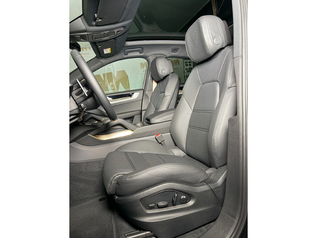 Porsche Cayenne Coupe* Bose* Display* Pano* Chrono - автомобили, коли, обяви за нови и употребявани 7