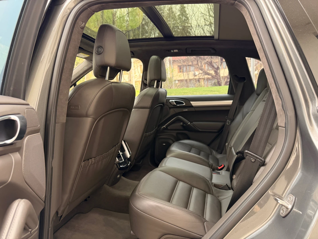 Porsche Cayenne S / 4.2TDI / ПОДГРЕВ / ВЕНТИЛАЦИЯ - автомобили, коли, обяви за нови и употребявани 10