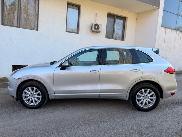 Porsche Cayenne 3.0d / ПОДГРЕВ / ВЪЗДУШНО ОКАЧВАНЕ - автомобили, коли, обяви за нови и употребявани 3