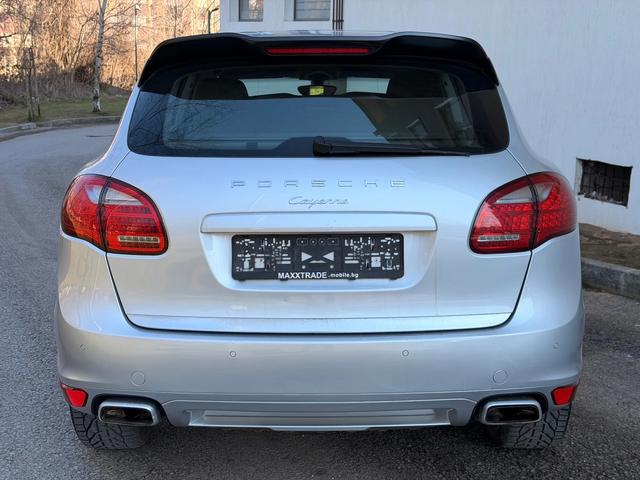Porsche Cayenne 3.0d / ПОДГРЕВ / ВЪЗДУШНО ОКАЧВАНЕ - автомобили, коли, обяви за нови и употребявани 5