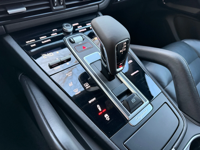 Porsche Cayenne 3.0 / V6 / ПОДГРЕВ / 360 КАМЕРА - автомобили, коли, обяви за нови и употребявани 13