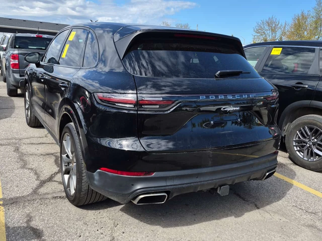 Porsche Cayenne * CARFAX * ЧЕРВЕН САЛОН * 2 КЛЮЧА * - автомобили, коли, обяви за нови и употребявани 3