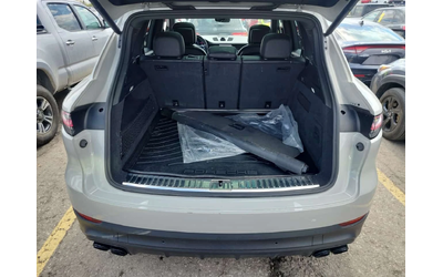 Porsche Cayenne AWD * Един собственик * Без инциденти * CARFAX - автомобили, коли, обяви за нови и употребявани 12