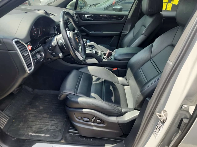 Porsche Cayenne AWD * Един собственик * Без инциденти * CARFAX - автомобили, коли, обяви за нови и употребявани 7