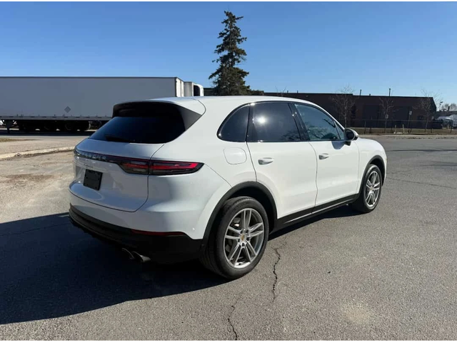 Porsche Cayenne * AWD * ОБДУХВАНЕ* 360КАМЕРИ* BOSE* - автомобили, коли, обяви за нови и употребявани 11
