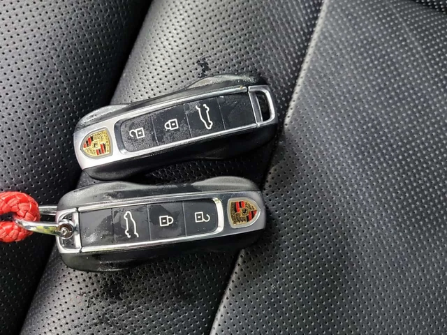 Porsche Cayenne AWD * Един собственик * Без инциденти * От Porsche - автомобили, коли, обяви за нови и употребявани 9