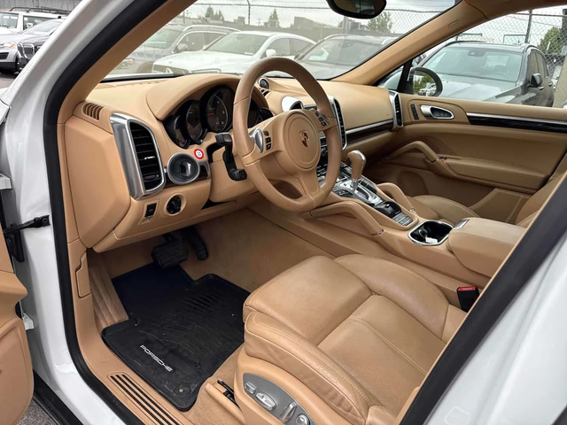 Porsche Cayenne | ПОДГРЕВИ| ОБДУХВАНЕ| ПАНОРАМА| CARFAX - автомобили, коли, обяви за нови и употребявани 6