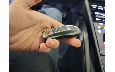 Porsche Cayenne GTS| ОБДУХВАНЕ| PANO| AMBIENT| 360| - автомобили, коли, обяви за нови и употребявани 16