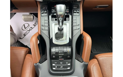 Porsche Cayenne * Turbo * ГЛАВНО ПРЕДСТАВИТЕЛСТВО* - автомобили, коли, обяви за нови и употребявани 11