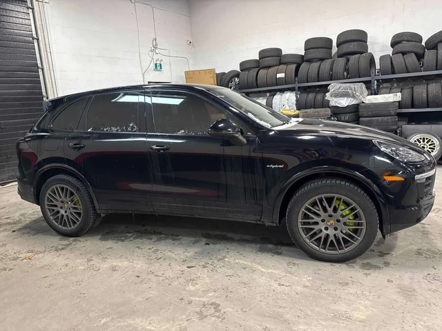 Porsche Cayenne * S E Hybrid * CARFAX * БЕЗ ПЪРВОНАЧАЛНА ВНОСКА - автомобили, коли, обяви за нови и употребявани 2